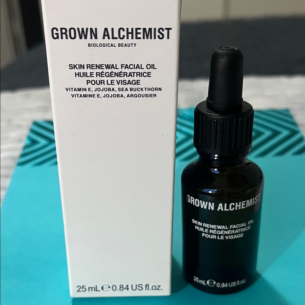 Grown Alchemist Skin Renewal Facial Oil - Black Bottle